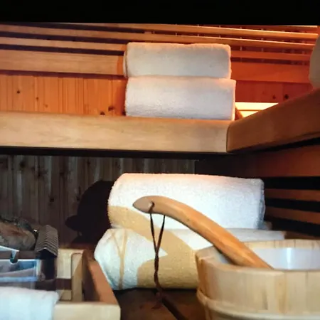 דירה Christian's Alpine Elegance - 5-bedroom Chalet